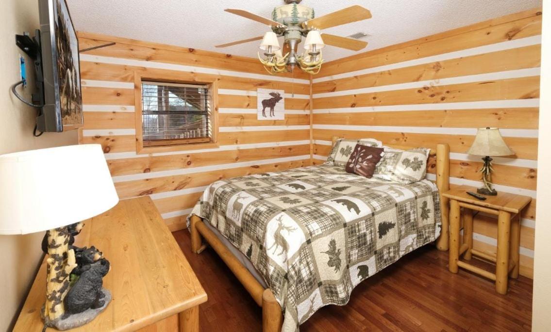 Smoky View With A Twist Pigeon Forge Exterior foto