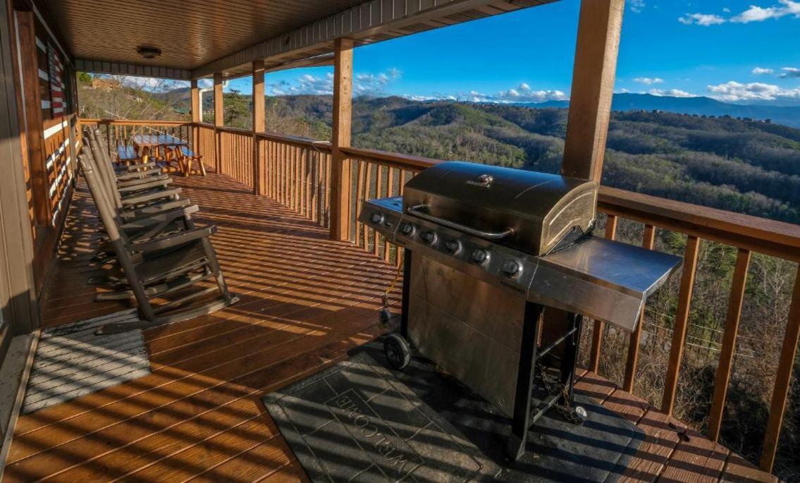 Smoky View With A Twist Pigeon Forge Exterior foto