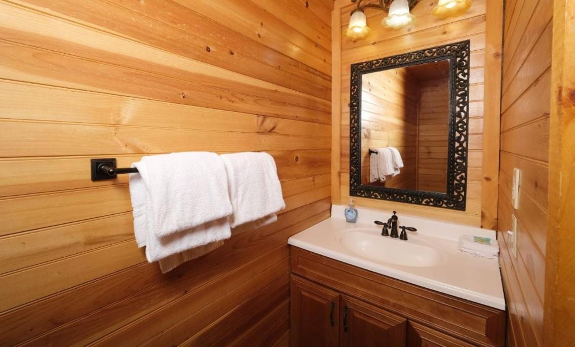 Smoky View With A Twist Pigeon Forge Exterior foto